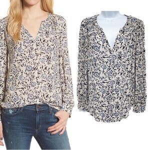 Hinge Floral Print Pattern Popover Lightweight Long Sleeve V Neck Blouse Top